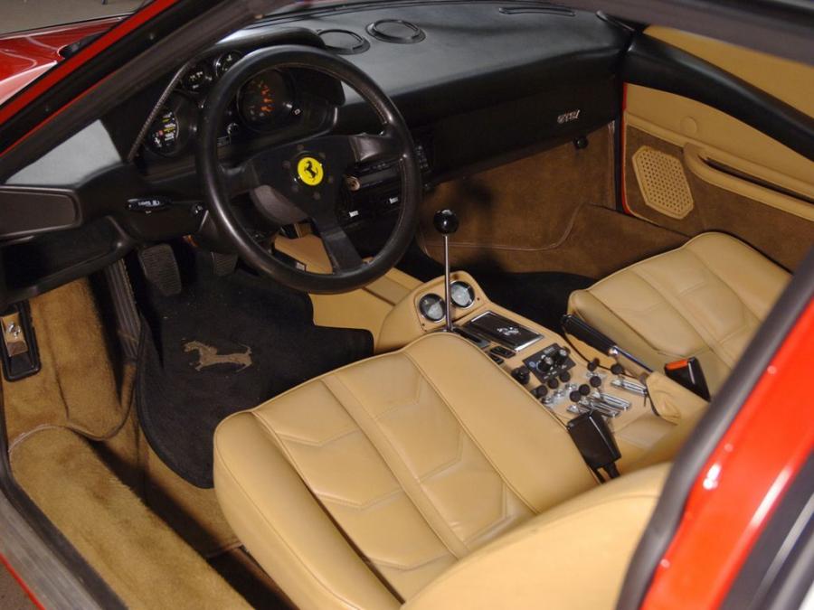  Ferrari 308 GTS Quattrovalvole 1982 года  (фото 2 из 9)